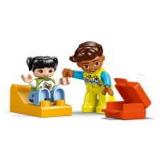 LEGO • Швидка допомога та водій (10447)